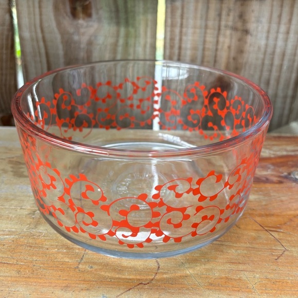 3 Pioneer Woman Flea Market Red Swirls & Teal Dandelions 4 Cup Quart Glass Bowls - Picture 5 of 9